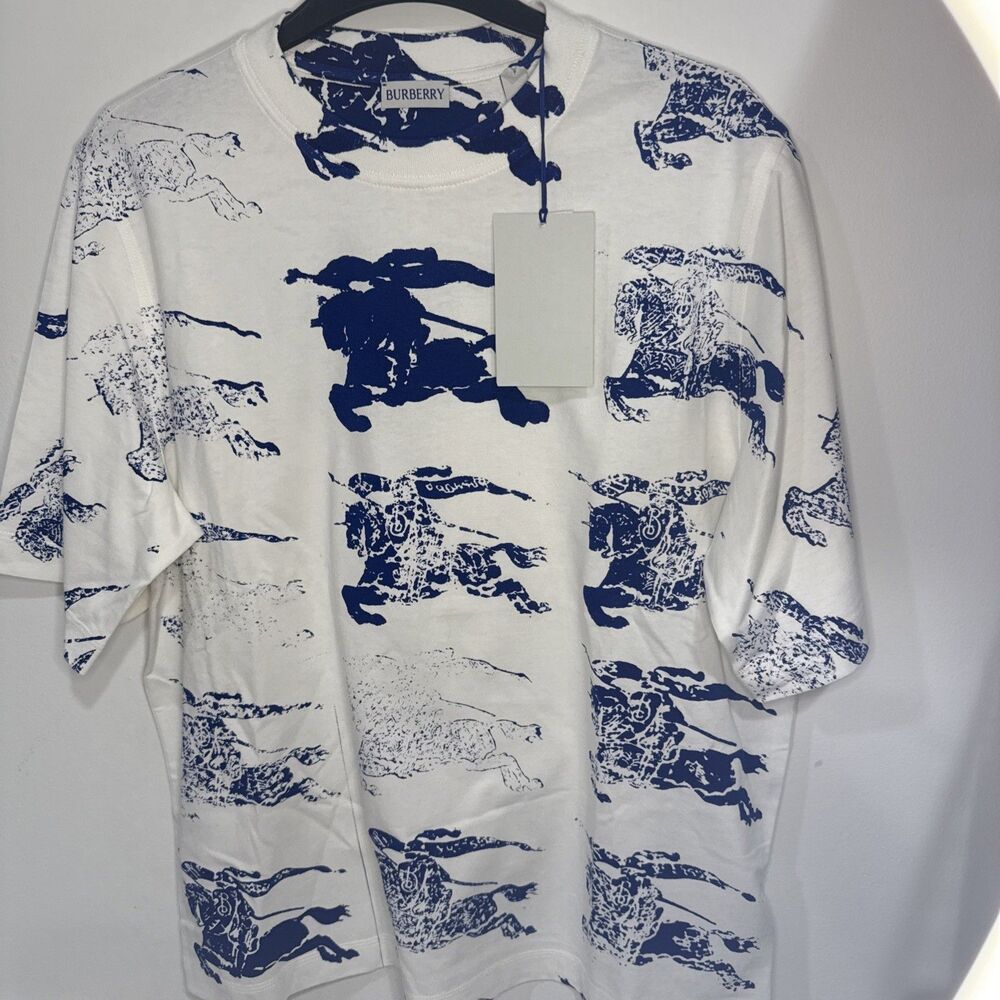Burberry T Shirt Women 2024 Regular $660 Size Medium